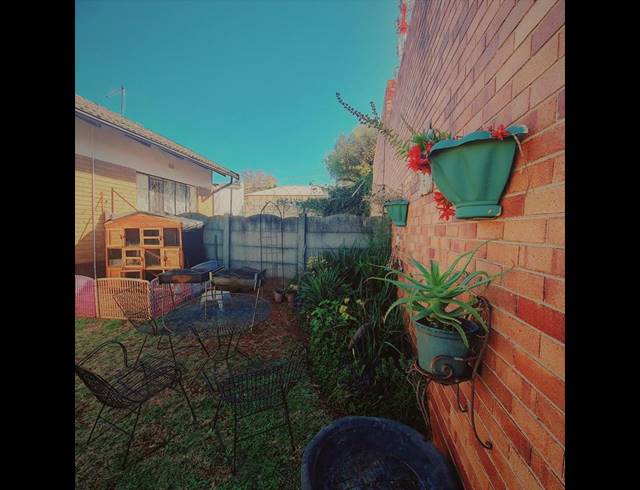 3 BEDROOM PROPERTY TO RENT IN SUNNYRIDGE